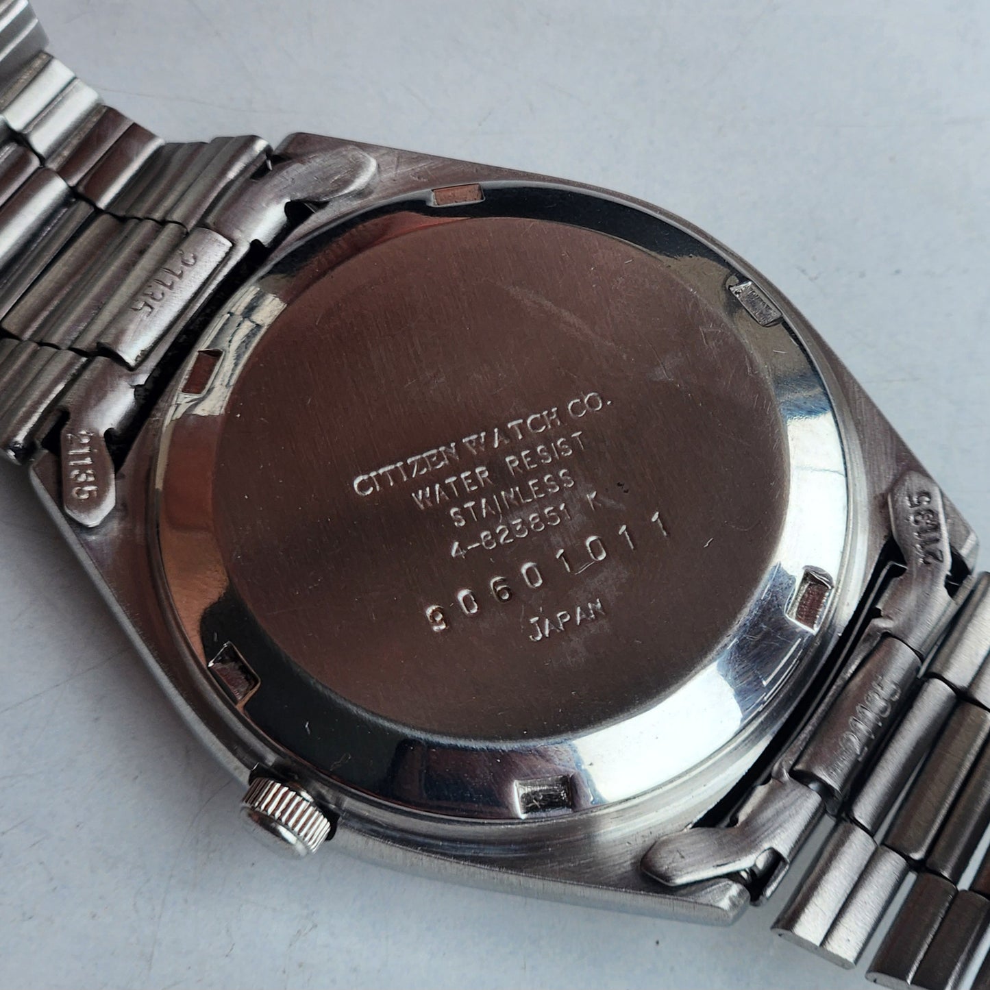 Vintage 1979 Original Citizen Automatic 8200 Face Face 21 Jewels Day-Date Japanese Men's Wrist Watch EA27