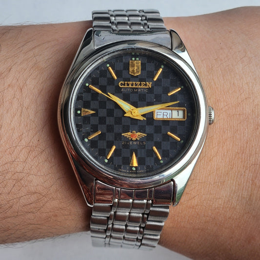 Vintage 1978 Original Citizen Automatic 8200 Black Face 21 Jewels Day-Date Japanese Men's Wrist Watch EA31
