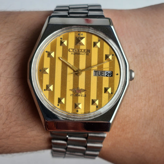 Vintage 1974 Original Citizen Automatic 8200 Golden Face 21 Jewels Day-Date Japanese Men's Wrist Watch EA35