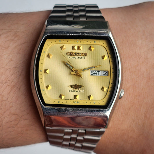 Vintage 1979 Original Citizen Automatic 8200 Golden Face 21 Jewels Day-Date Japanese Men's Wrist Watch EA36