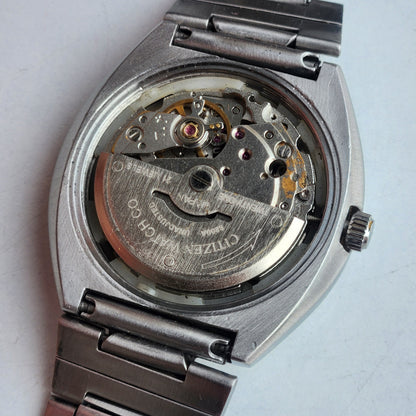 Vintage 1977 Original Citizen Automatic 8200 Golden Face 21 Jewels Day-Date Japanese Men's Wrist Watch EA38