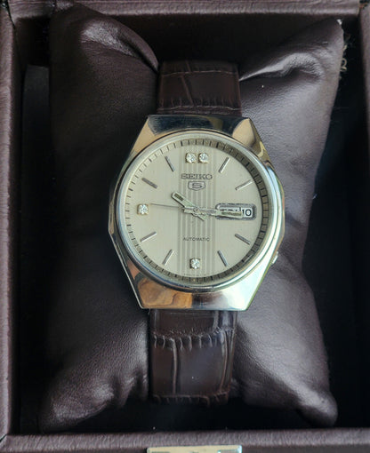 Vintage 1992 Original Seiko 5 Automatic 6309-720B Grey Face 17 Jewels Brown Leather Strap Day-Date Japanese Men's Wrist Watch EG198