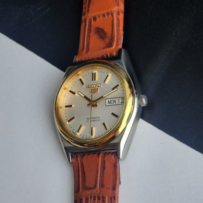Vintage 1996 Original Seiko 5 Automatic 7S26-0070 White Face 21 Jewels Croco Tan Leather Strap Day-Date Japanese Men's Wrist Watch EG200