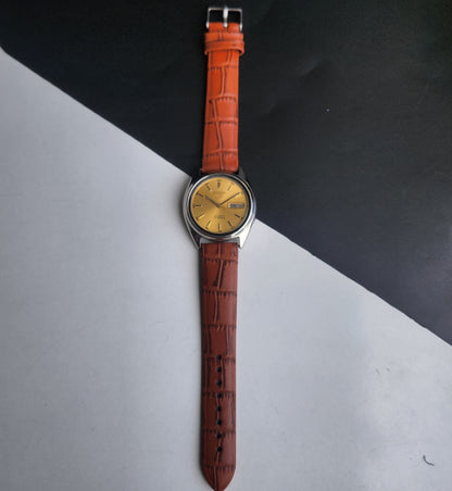 Vintage 1979 Original Seiko 5 Automatic 7S26-3040 Golden Face 21 Jewels Croco Tan Leather Strap Day-Date Japanese Men's Wrist Watch EG206