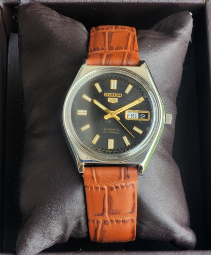 Vintage 1973 Original Seiko 5 Automatic 6119-7103 Black Face 17 Jewels Croco Tan Leather Strap Day-Date Japanese Men's Wrist Watch EG211
