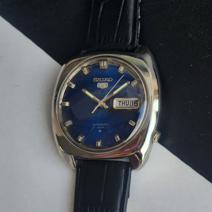 Vintage 1970 Original Seiko 5 Automatic 6119-7103 Blue Face 17 Jewels Black Leather Strap Day-Date Japanese Men's Wrist Watch EG219