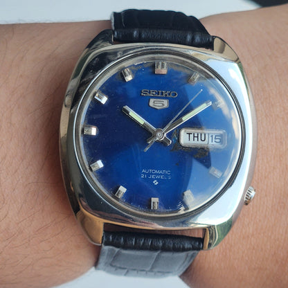Vintage 1970 Original Seiko 5 Automatic 6119-7103 Blue Face 17 Jewels Black Leather Strap Day-Date Japanese Men's Wrist Watch EG219