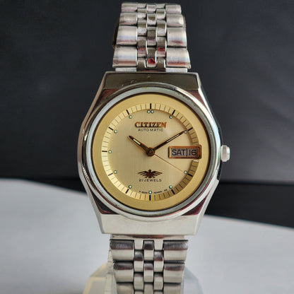 Vintage 1982 Original Citizen Automatic 8200 Yellow Face 21 Jewels Day-Date Japanese Men's Wrist Watch EA41
