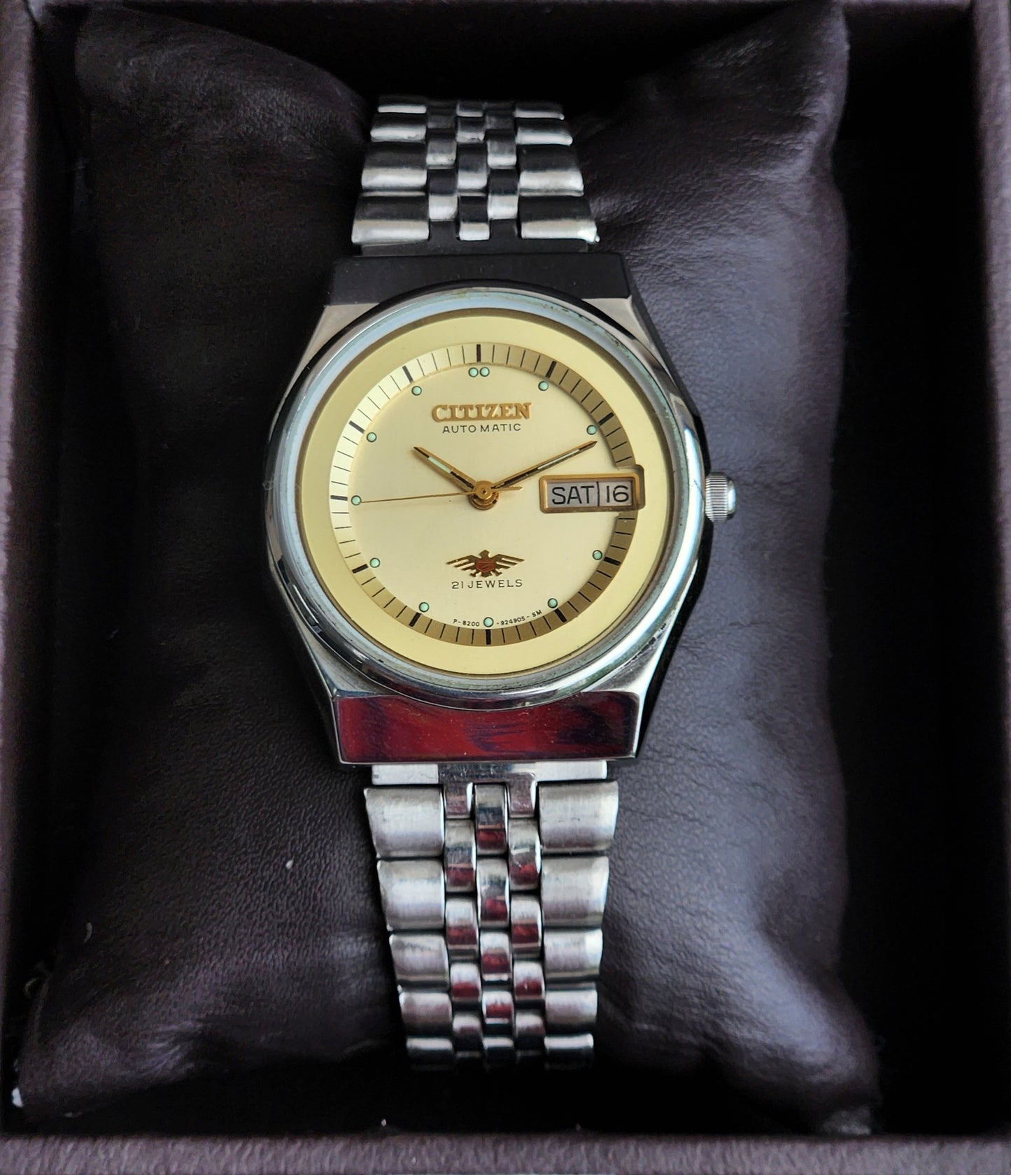 Vintage 1982 Original Citizen Automatic 8200 Yellow Face 21 Jewels Day-Date Japanese Men's Wrist Watch EA41