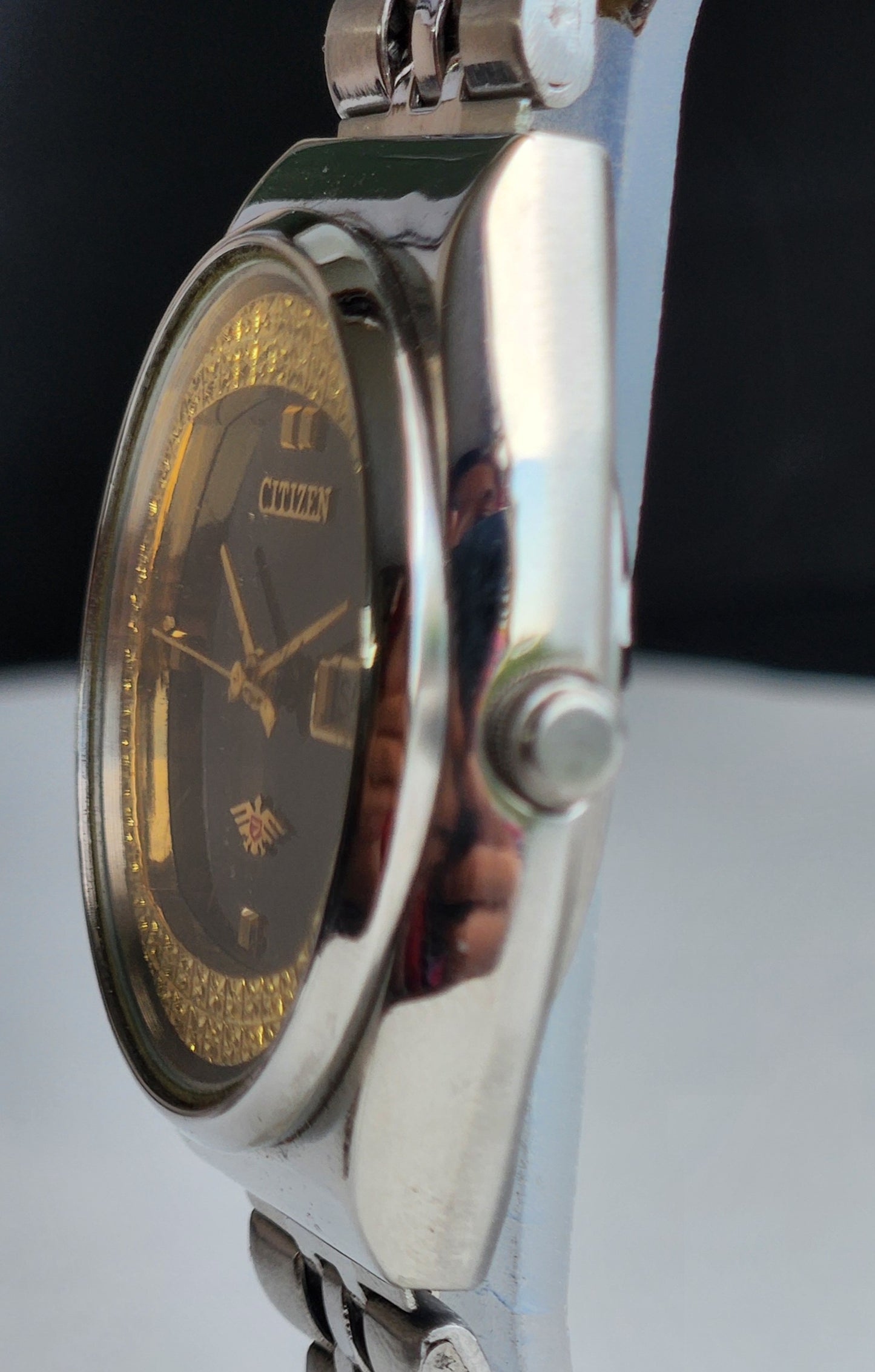 Vintage 1983 Original Citizen Automatic 8200 Black Face 21 Jewels Day-Date Japanese Men's Wrist Watch EA42