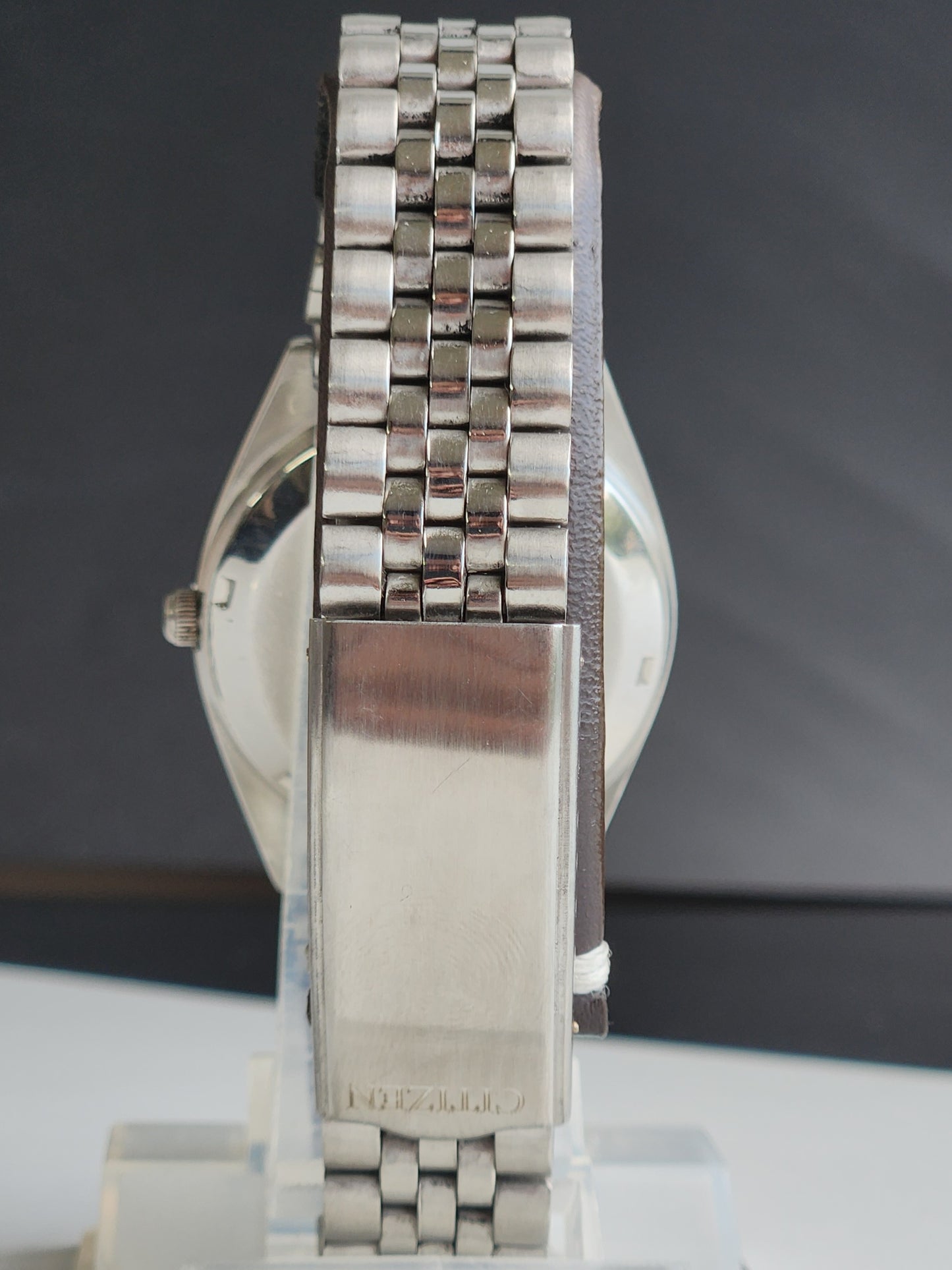 Vintage 1981 Original Citizen Automatic 8200 Golden Face 21 Jewels Day-Date Japanese Men's Wrist Watch EA50