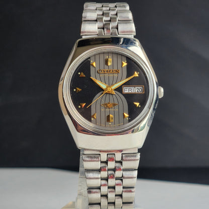 Vintage 1977 Original Citizen Automatic 8200 Black Face 21 Jewels Day-Date Japanese Men's Wrist Watch EA49