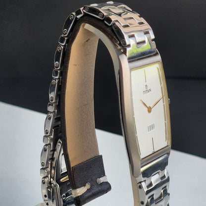 Original TITAN EDGE 1044YCE31 Barrel White Face 29MM Case Men's Watch H80