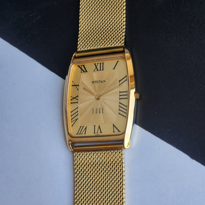 Original TITAN EDGE 1596NCA31 Barrel Golden Face 33MM Case Men's Watch H85