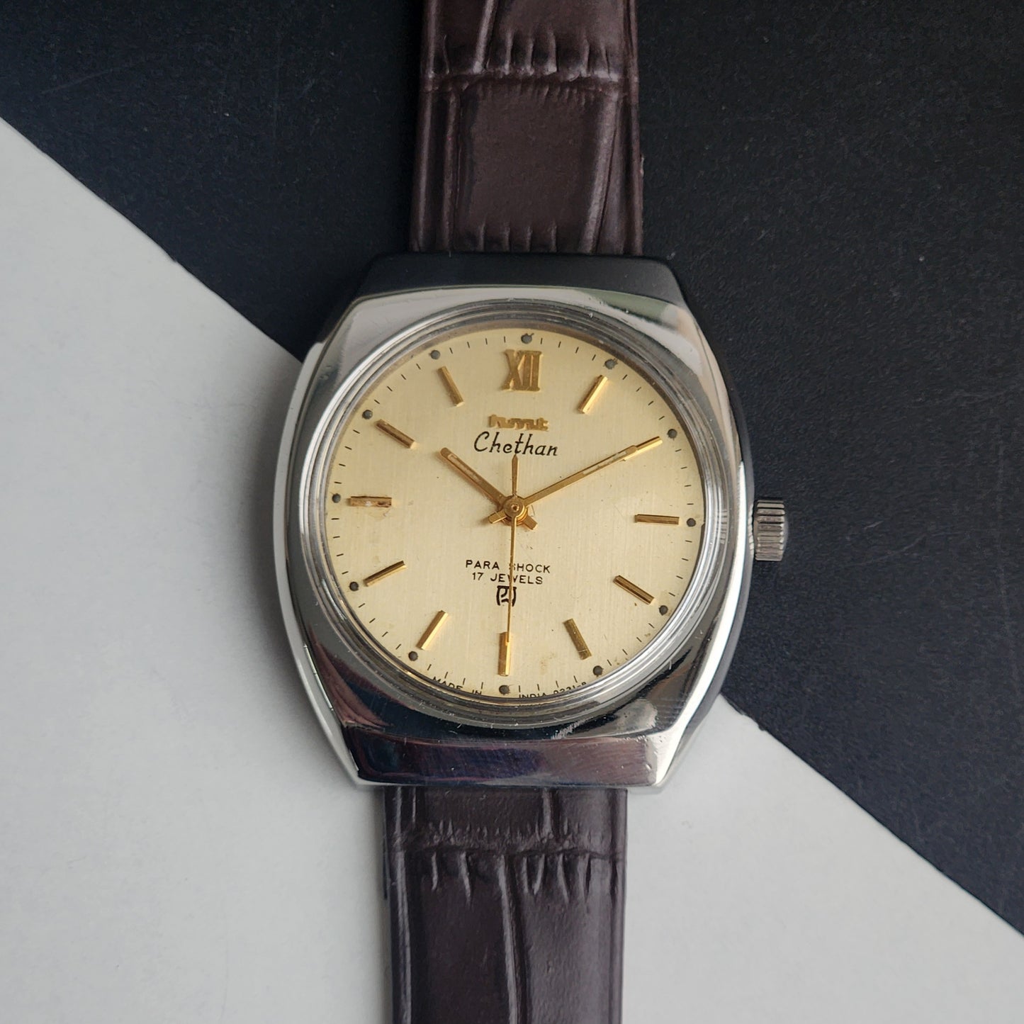 Vintage Original HMT Chethan Hand Winding 17 Jewels Golden Face Brown Leather Strap Men's Wrist Watch I25
