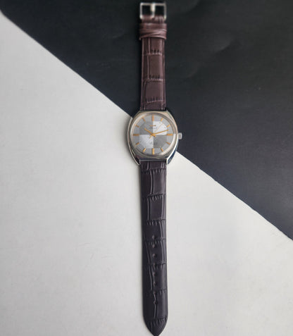 Vintage Original HMT Akarsh Hand Winding 17 Jewels Grey Face Black Leather Strap Men's Wrist Watch I28