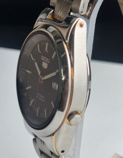 Vintage Original Seiko 5 Automatic 7S26 Black Face 21 Jewels With Exhibition Back Day-Date Japanese Men's Wrist Watch I52