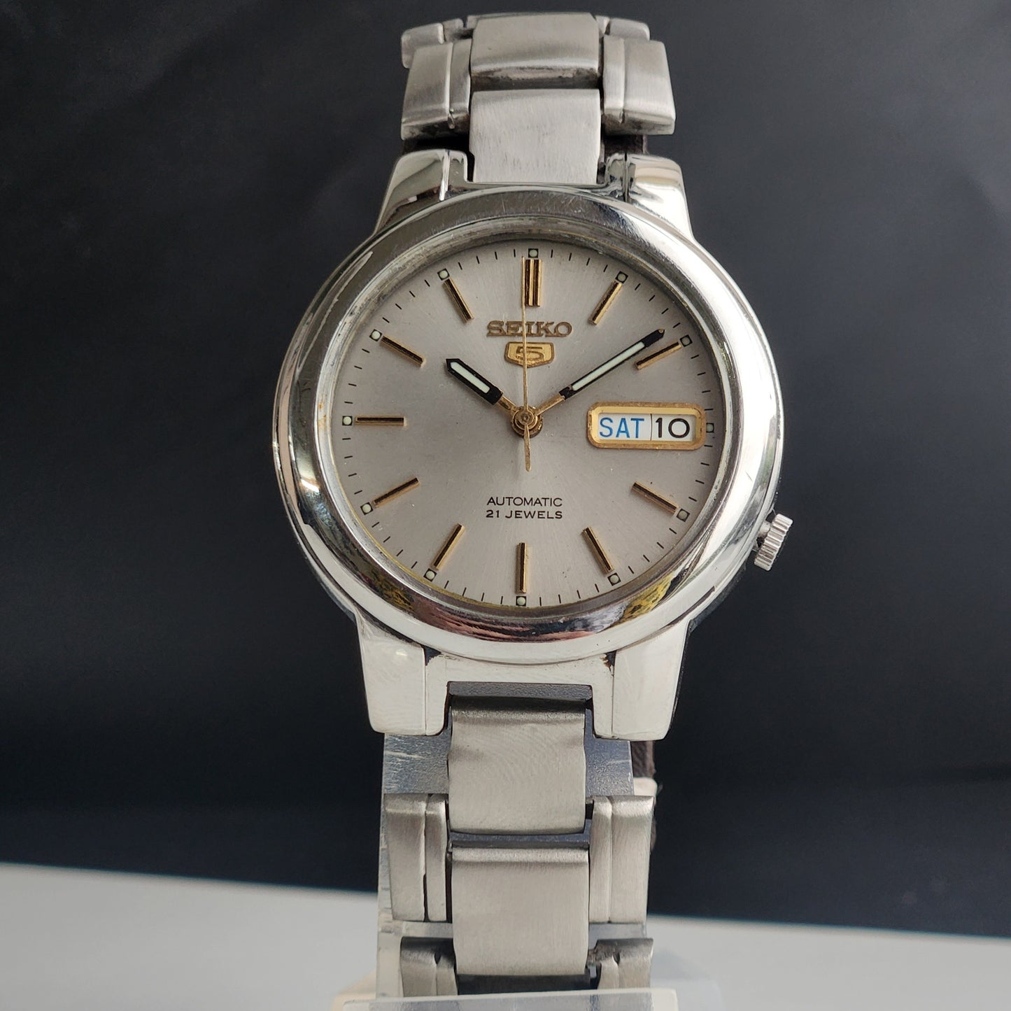 Vintage Original Seiko 5 Automatic 7S26-0500 Grey Face 21 Jewels With Exhibition Back Day-Date Japanese Men's Wrist Watch I55