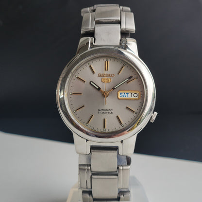 Vintage Original Seiko 5 Automatic 7S26-0500 Grey Face 21 Jewels With Exhibition Back Day-Date Japanese Men's Wrist Watch I55