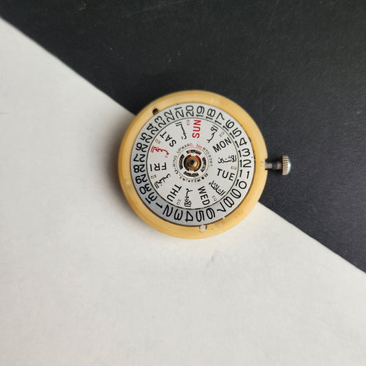 SEIKO 5 AUTOMATIC JAPAN MOVEMENT CAL NO.6349 DAY/DATE KEY ON-4 I68