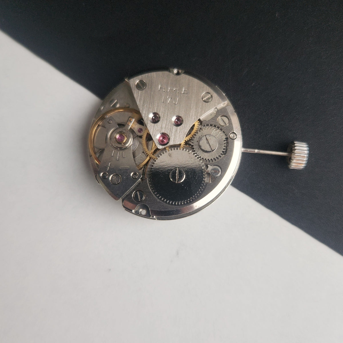 HMT Hand Winding 17 Jewels Movement Serviced recently I71