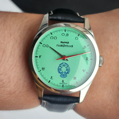 Vintage MOD HMT Gandaberunda Hand Winding 17 Jewels Tiffany Blue Face Black Band Men's Wrist Watch B41
