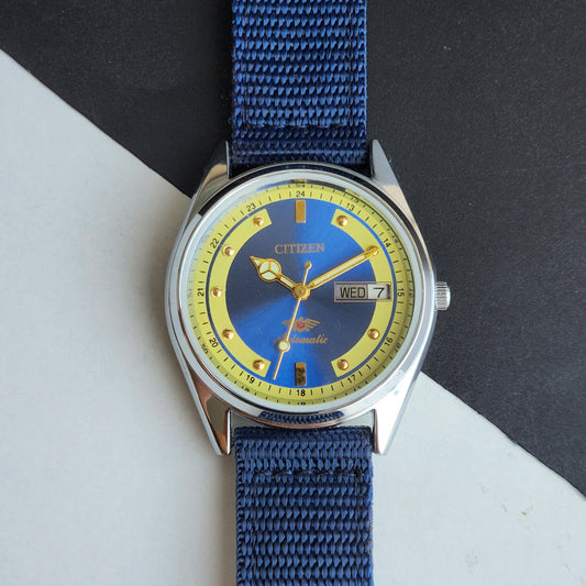 Vintage Mod Citizen 8200 Automatic 21 Jewels Blue Face Day-Date Blue Cornwall Nato Strap I73
