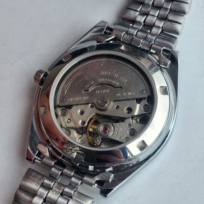 Vintage Mod Citizen 8200 Automatic 21 Jewels Green Face Day-Date Jubilee Bracelet I78