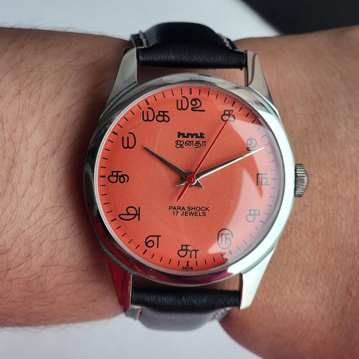 Vintage MOD HMT Janata Tamil Hand Winding 17 Jewels Peach Face 35mm Silver Case With Black Leather Strap Men's Wrist Watch I83