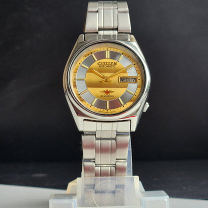 Vintage 1980 Original Citizen Automatic 8200 Golden/Silver Face 21 Jewels Day-Date Japanese Men's Wrist Watch IN02