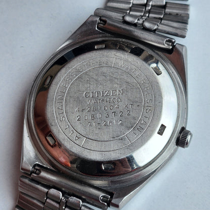 Vintage 1982 Original Citizen Automatic 8200 Silver Face 21 Jewels Day-Date Japanese Men's Wrist Watch IN05