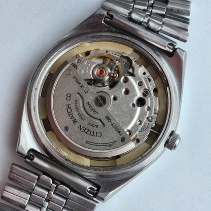 Vintage 1982 Original Citizen Automatic 8200 Silver Face 21 Jewels Day-Date Japanese Men's Wrist Watch IN05