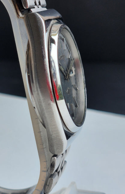 Vintage 1980 Original Citizen Automatic 8200 Grey Face 21 Jewels Day-Date Japanese Men's Wrist Watch IN06