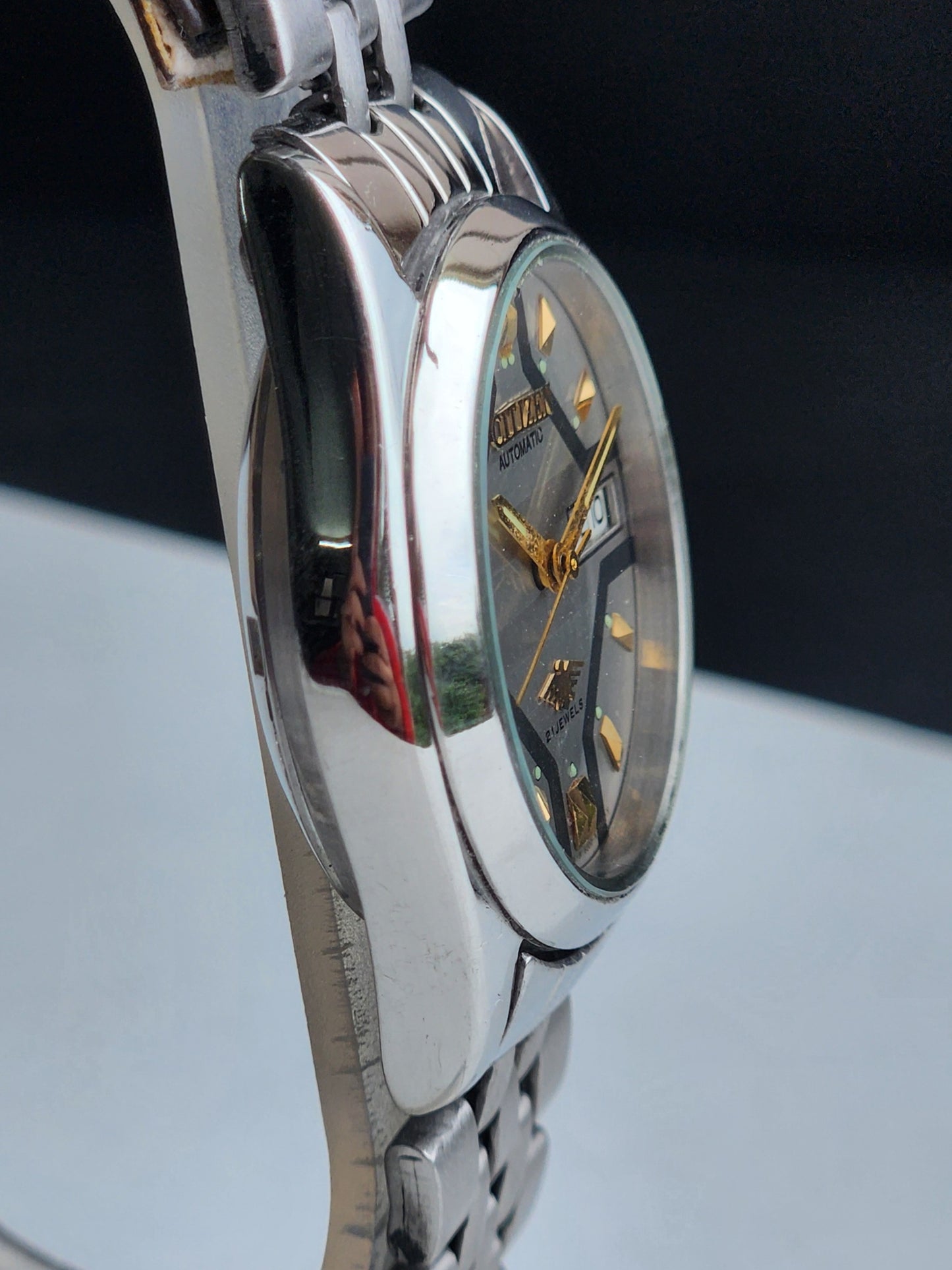 Vintage 1978 Original Citizen Automatic 8200 Grey Face 21 Jewels Day-Date Japanese Men's Wrist Watch IN07