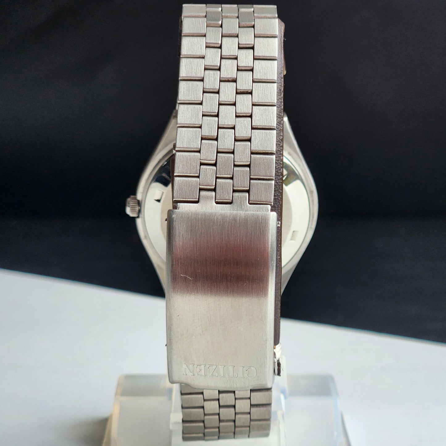 Vintage 1974 Original Citizen Automatic 8200 Silver Face 21 Jewels Day-Date Japanese Men's Wrist Watch IN08