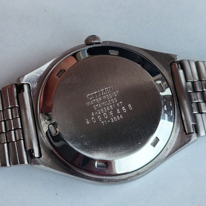 Vintage 1974 Original Citizen Automatic 8200 Silver Face 21 Jewels Day-Date Japanese Men's Wrist Watch IN08