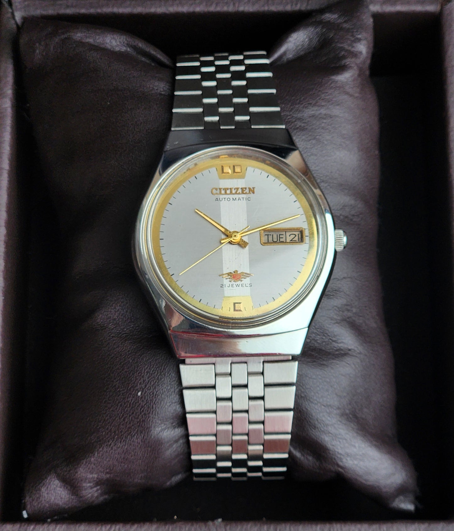 Vintage 1974 Original Citizen Automatic 8200 Silver Face 21 Jewels Day-Date Japanese Men's Wrist Watch IN08