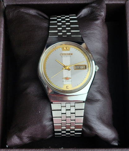 Vintage 1974 Original Citizen Automatic 8200 Silver Face 21 Jewels Day-Date Japanese Men's Wrist Watch IN08
