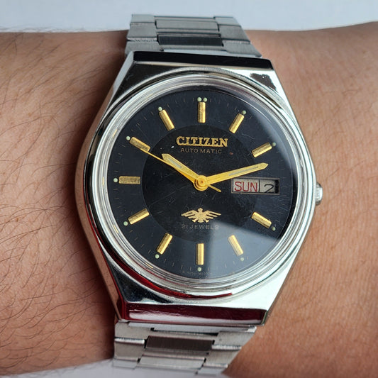 Vintage 1980 Original Citizen Automatic 8200 Black Face 21 Jewels Day-Date Japanese Men's Wrist Watch IN16