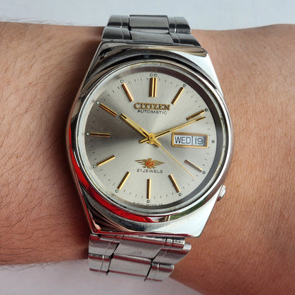 Vintage 1976 Original Citizen Automatic 8200 Silver Face 21 Jewels Day-Date Japanese Men's Wrist Watch IN20