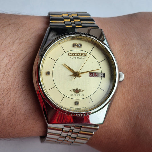 Vintage 1983 Original Citizen Automatic 8200 Golden Face 21 Jewels Day-Date Japanese Men's Wrist Watch IN23