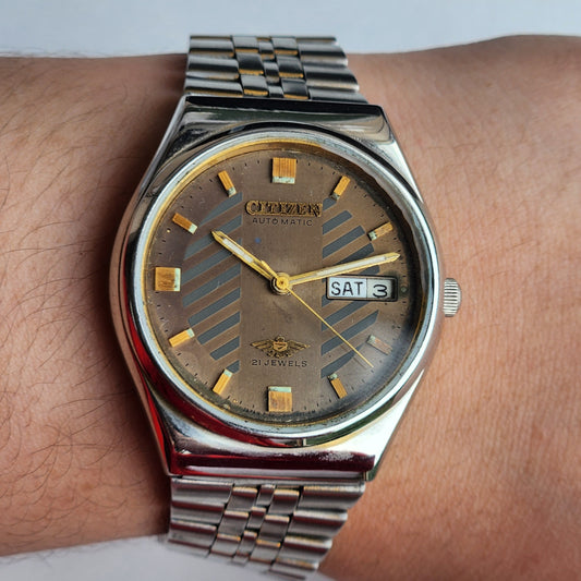 Vintage 1979 Original Citizen Automatic 8200 Brown Face 21 Jewels Day-Date Japanese Men's Wrist Watch IN24