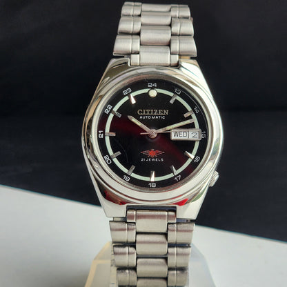 Vintage 1976 Original Citizen Automatic 8200 Black Face 21 Jewels Day-Date Japanese Men's Wrist Watch IN27