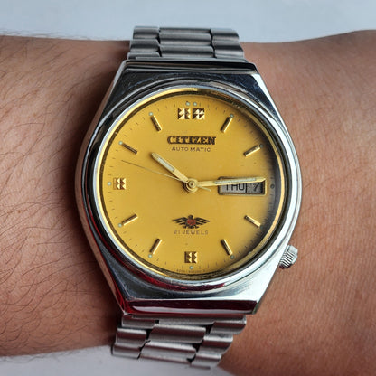 Vintage 1977 Original Citizen Automatic 8200 Golden Face 21 Jewels Day-Date Japanese Men's Wrist Watch IN29