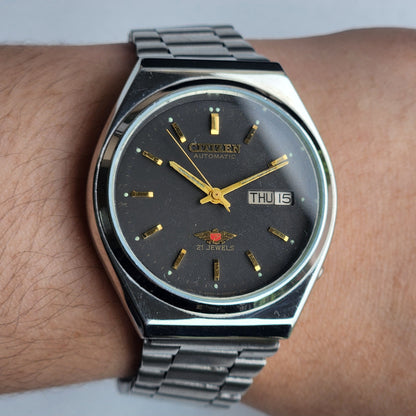 Vintage Original Citizen Automatic 8200 Black Face 21 Jewels With Exhibition Back Day-Date Japanese Men's Wrist Watch IN36