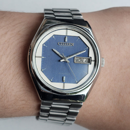 Vintage Original Citizen Automatic 8200 Blue Face 21 Jewels With Exhibition Back Day-Date Japanese Men's Wrist Watch IN47