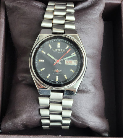 Vintage Original Citizen Automatic 8200 Black Face 21 Jewels With Exhibition Back Day-Date Japanese Men's Wrist Watch IN49