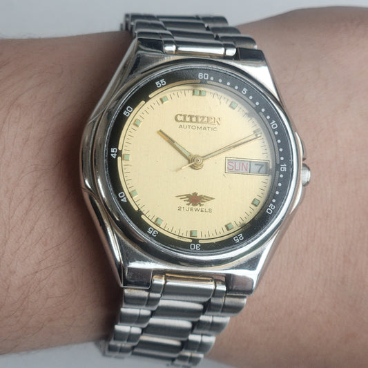 Vintage Original Citizen Automatic 8200 Golden Face 21 Jewels With Exhibition Back Day-Date Japanese Men's Wrist Watch IN51
