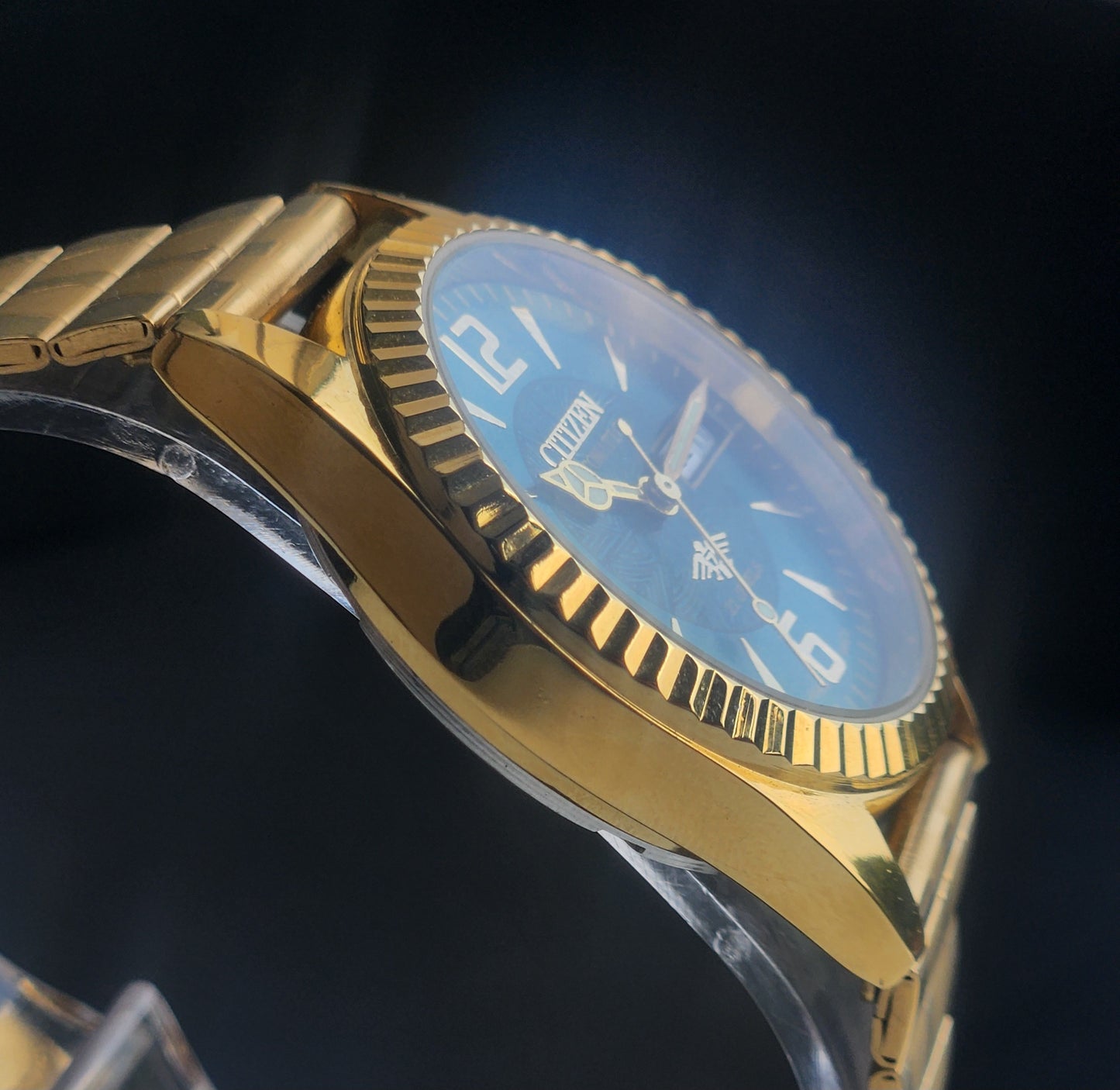 Vintage MOD Citizen Green Face Automatic 21 Jewels Cal. 8200 35MM Fix Bezel Gold Plated Men's Wrist Watch I91