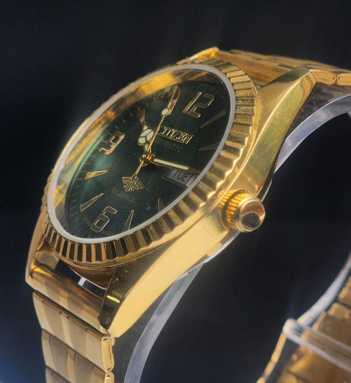 Vintage MOD Citizen Green Face Automatic 21 Jewels Cal. 8200 35MM Fix Bezel Gold Plated Men's Wrist Watch I91
